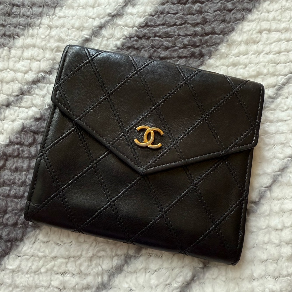 Chanel Black Quilted Leather Wallet